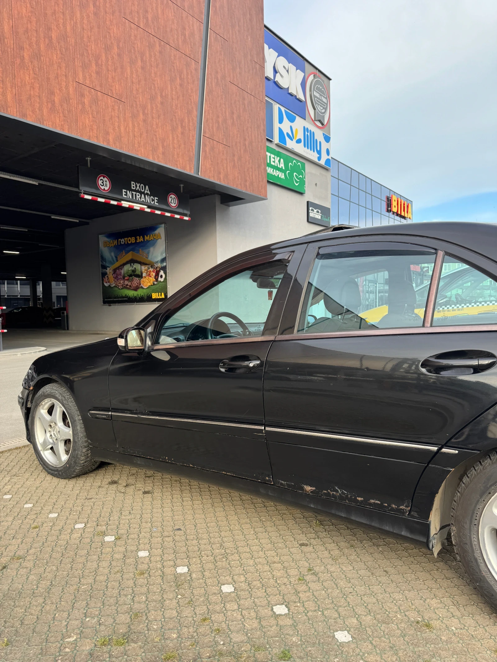 Mercedes-Benz C 200 Kompressor, снимка 5 - Автомобили и джипове - 54947833
