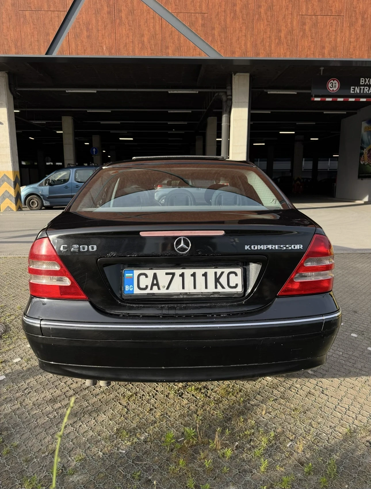 Mercedes-Benz C 200 Kompressor, снимка 2 - Автомобили и джипове - 54947833