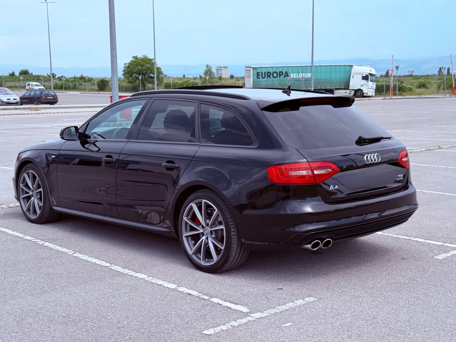 Audi A4 3.0TDI Quattro 3xS-line , снимка 6 - Автомобили и джипове - 55014230