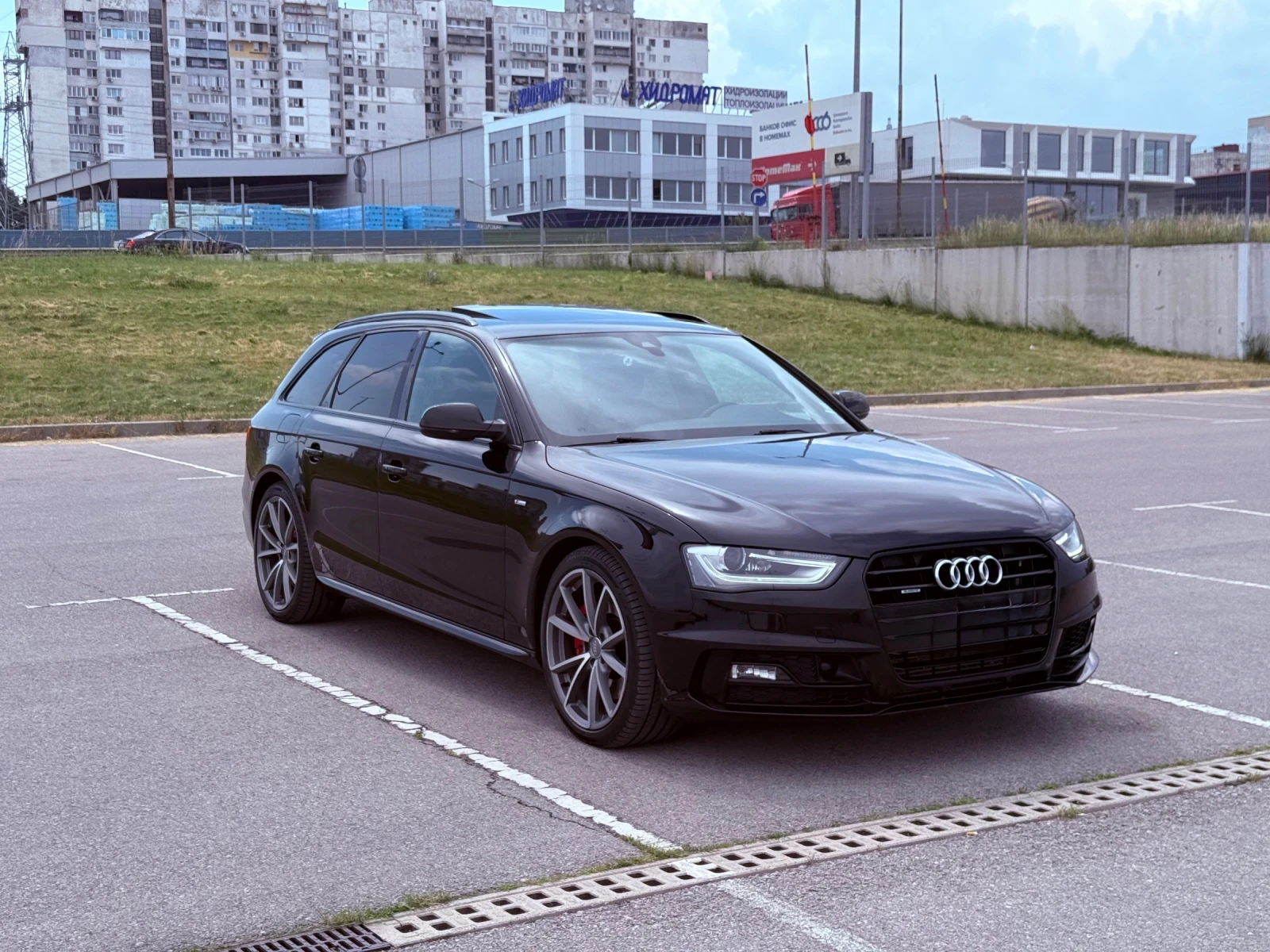 Audi A4 3.0TDI Quattro 3xS-line , снимка 2 - Автомобили и джипове - 55014230
