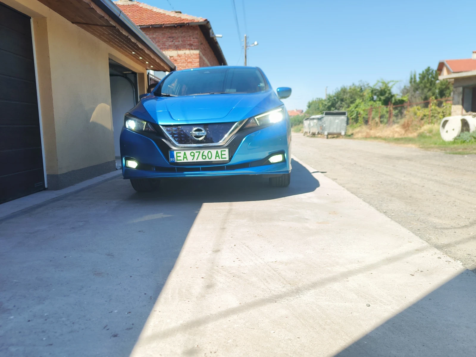 Nissan Leaf 