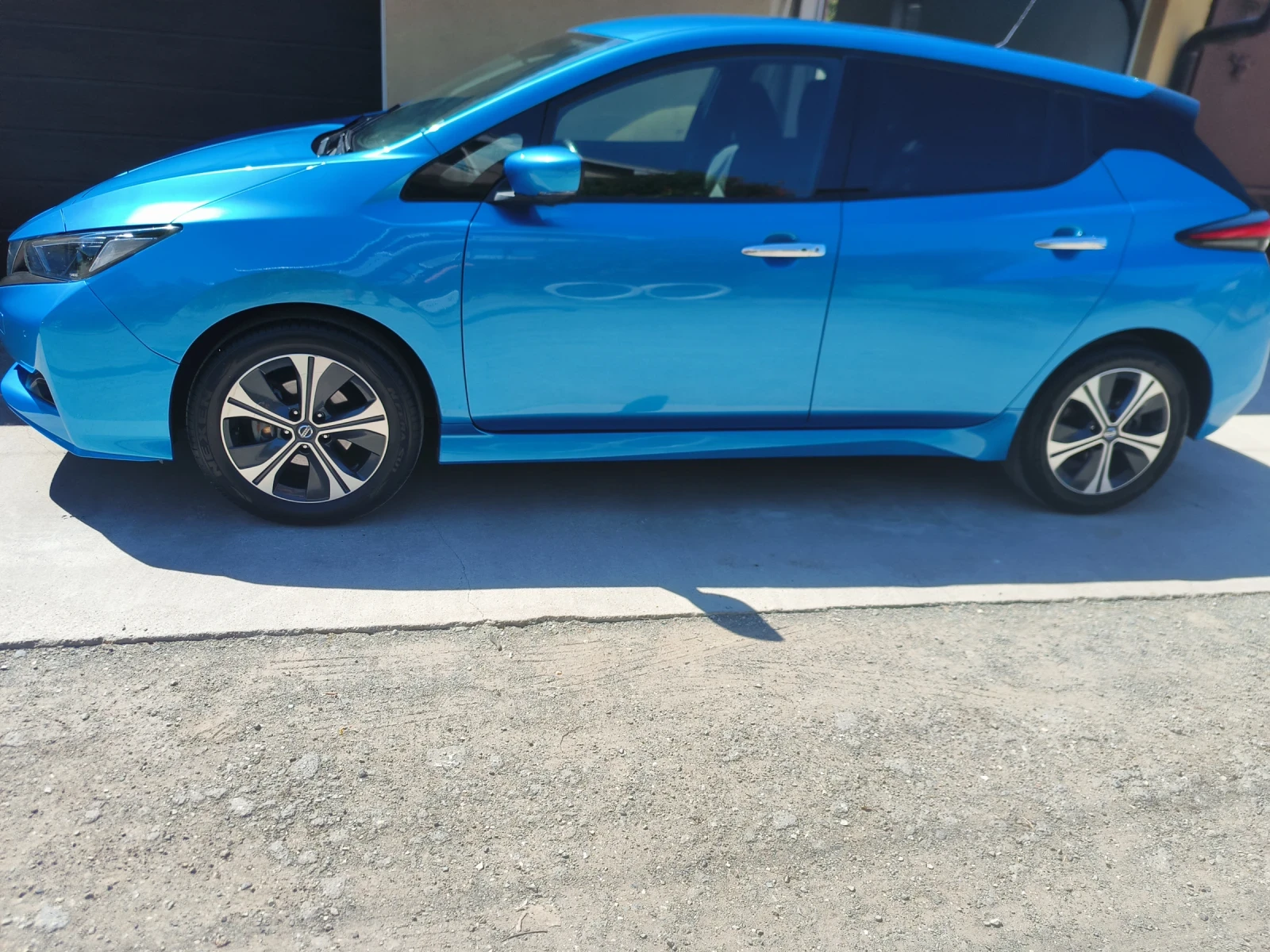 Nissan Leaf , снимка 4 - Автомобили и джипове - 55510165