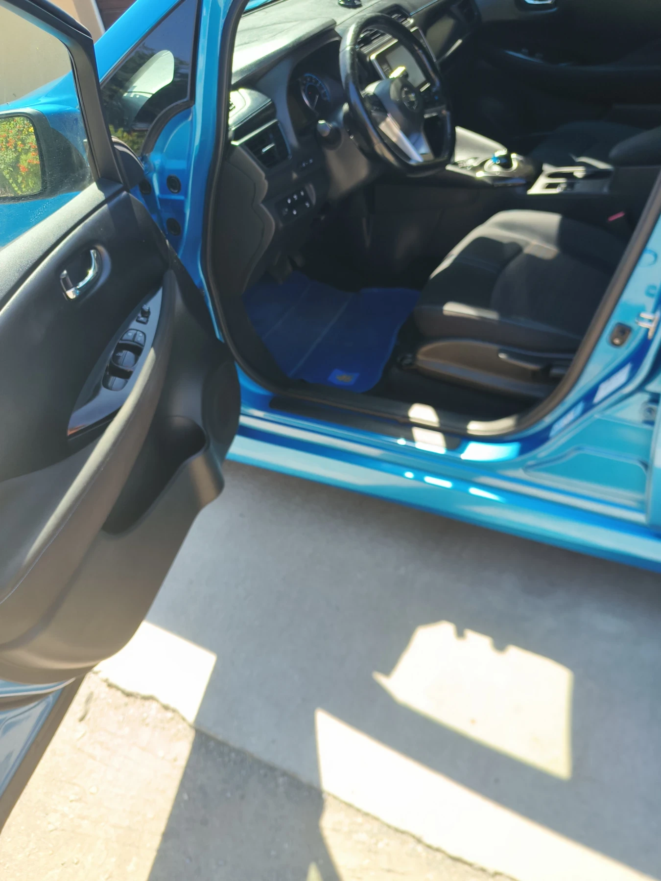 Nissan Leaf , снимка 7 - Автомобили и джипове - 55510165