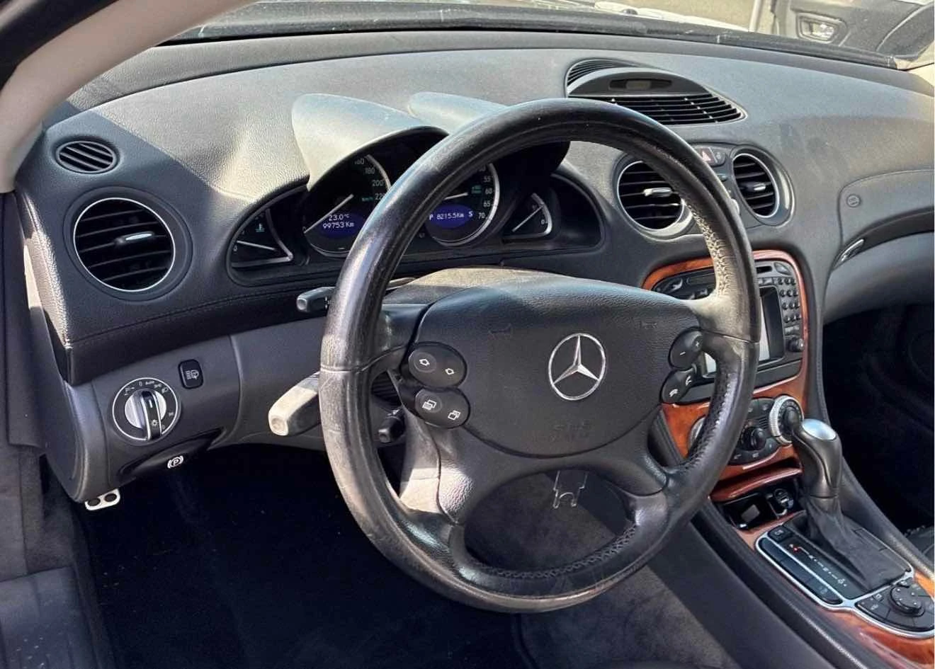 Mercedes-Benz SL 500 * 5.0L * АВТОКРЕДИТ БЕЗ ПЪРВОНАЧАЛНА ВНОСКА* , снимка 17 - Автомобили и джипове - 55984311