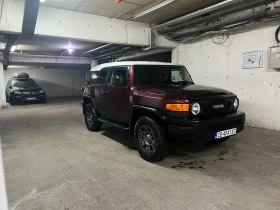 Toyota Fj cruiser 4.0 4х4 V6 Automatic, LPG, А-Trac, Блокаж, Камера, снимка 3