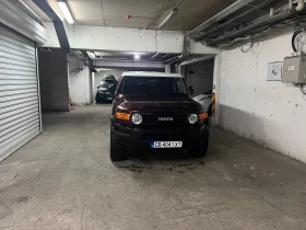 Toyota Fj cruiser 4.0 4х4 V6 Automatic, LPG, А-Trac, Блокаж, Камера, снимка 1
