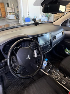Mitsubishi Outlander, снимка 2