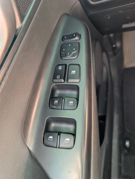 Hyundai Kona Ultimate AWD 177к.с. автоматик, снимка 10