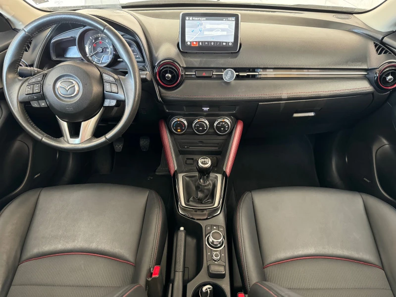 Mazda СХ-3 1, 5 d* РЕГИСТРИРАНА* NAVI* КОЖА* EURO 6D, снимка 12 - Автомобили и джипове - 46715523