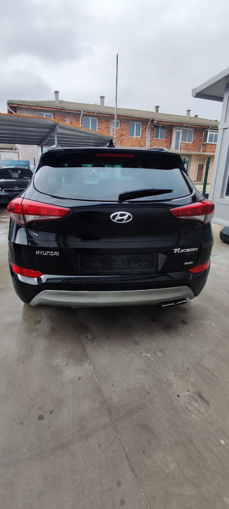 Hyundai Tucson 1.6T-GDI LPG  4x4, снимка 4 - Автомобили и джипове - 48213240