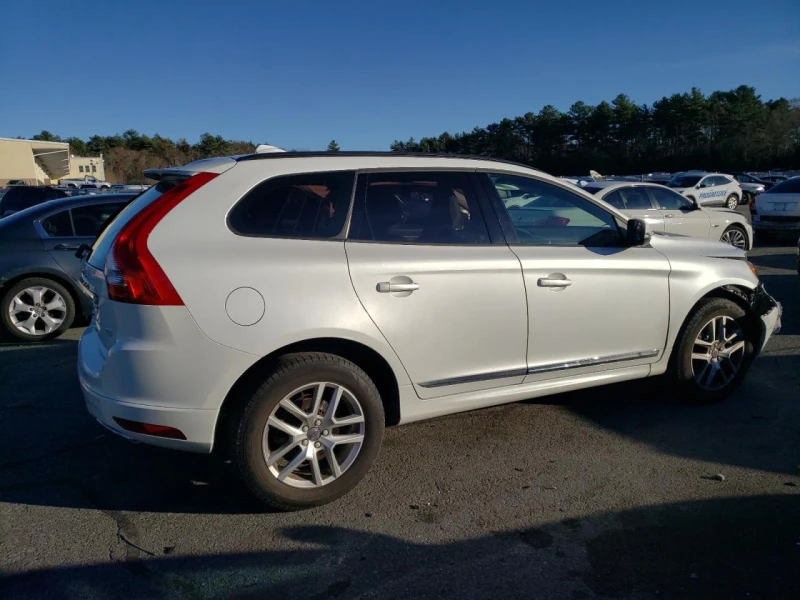 Volvo XC60 T5, снимка 3 - Автомобили и джипове - 48220970