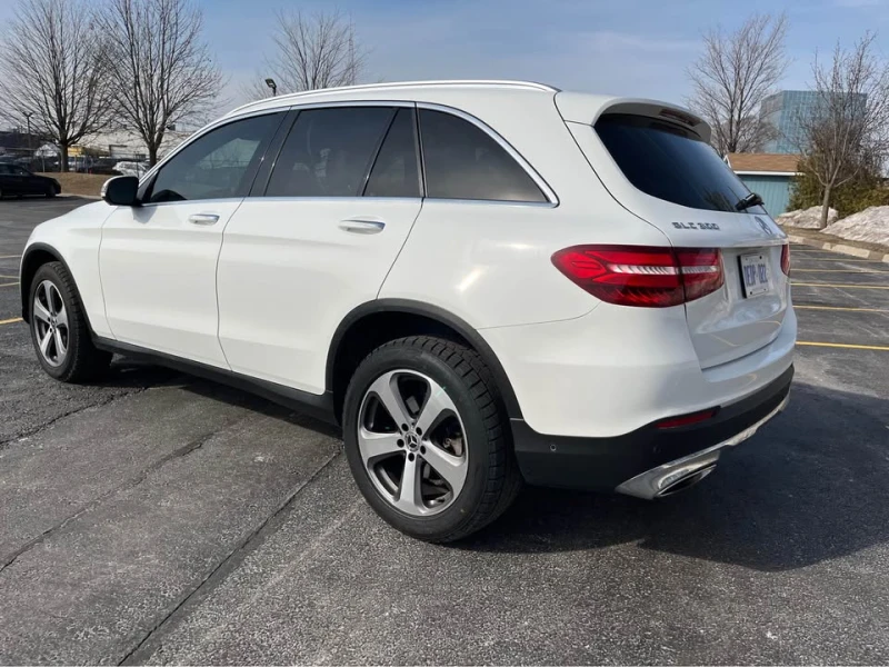 Mercedes-Benz GLC 300 * AMG PACKET * * HeadUp * * 360 * AвтоКредит * , снимка 6 - Автомобили и джипове - 49508362