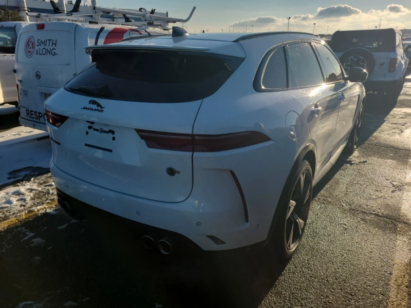 Jaguar F-PACE * SVR * CARFAX * ЦЕНА ДО БГ, снимка 4 - Автомобили и джипове - 52723559