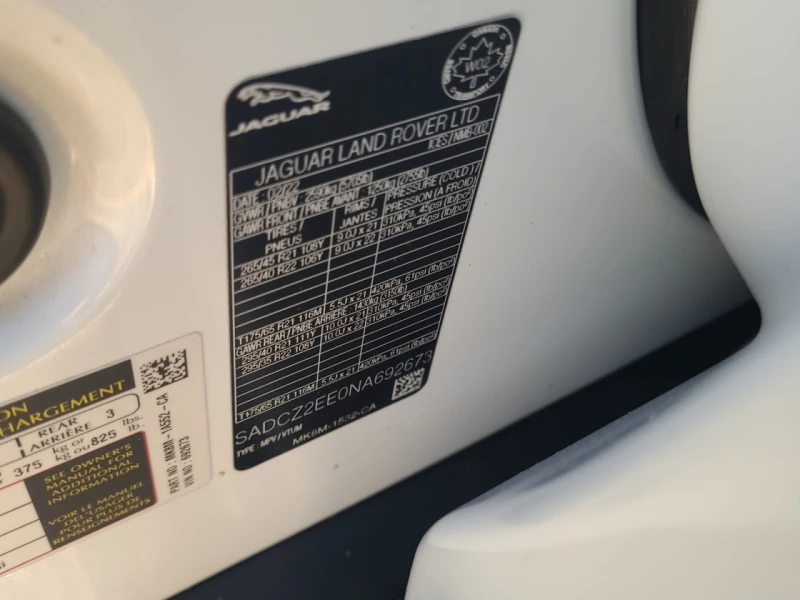 Jaguar F-PACE * SVR * CARFAX * ЦЕНА ДО БГ, снимка 12 - Автомобили и джипове - 52723559