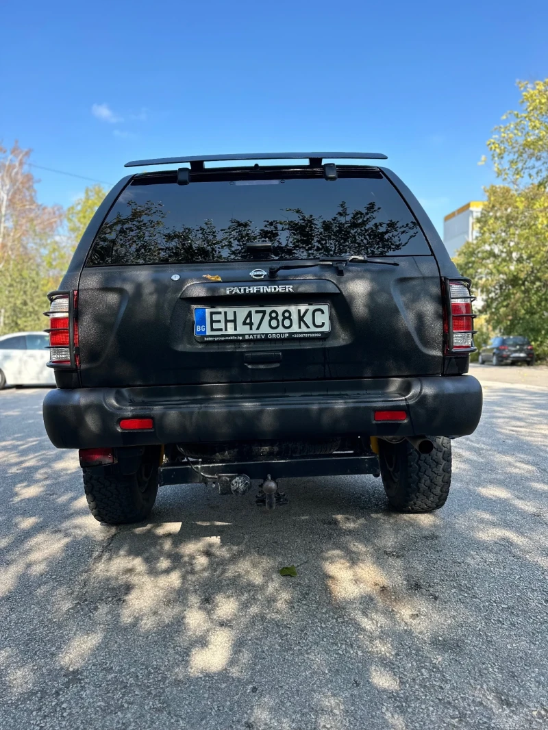 Nissan Pathfinder, снимка 4 - Автомобили и джипове - 52966990