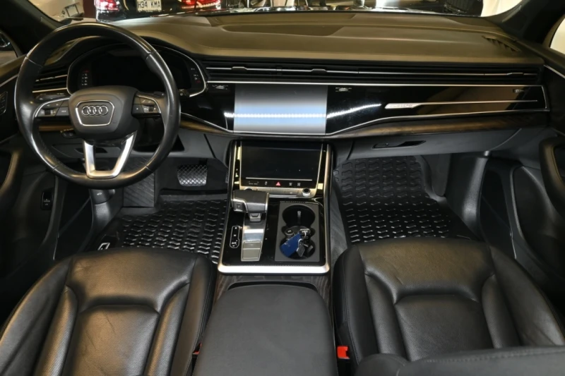 Audi Q7 Technik , снимка 7 - Автомобили и джипове - 53026114