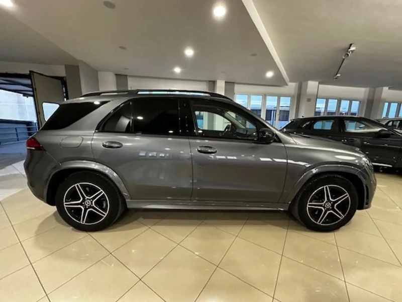 Mercedes-Benz GLE 350 d 4Matic AMG-Line, снимка 2 - Автомобили и джипове - 53364270