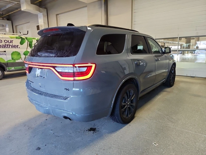 Dodge Durango RT С РЕГИСТРАЦИЯ & АВТО КРЕДИТ, снимка 3 - Автомобили и джипове - 53600322