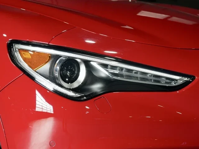 Alfa Romeo Stelvio Veloce AWD* модиАвтоКредит* (ЦЕНА ДО БГ) - изображение 2