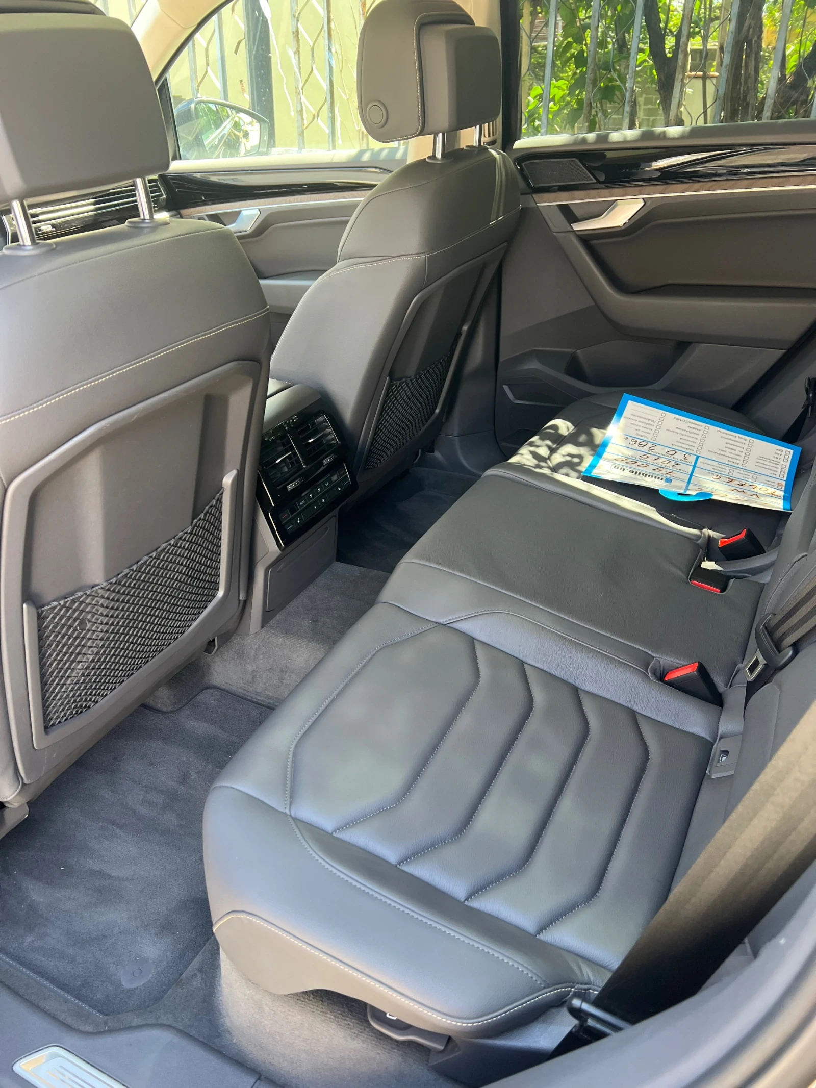 VW Touareg VW Toureg 3.0TDI IQ.light.HD.Matrix-LaneAssist-Cam - изображение 6