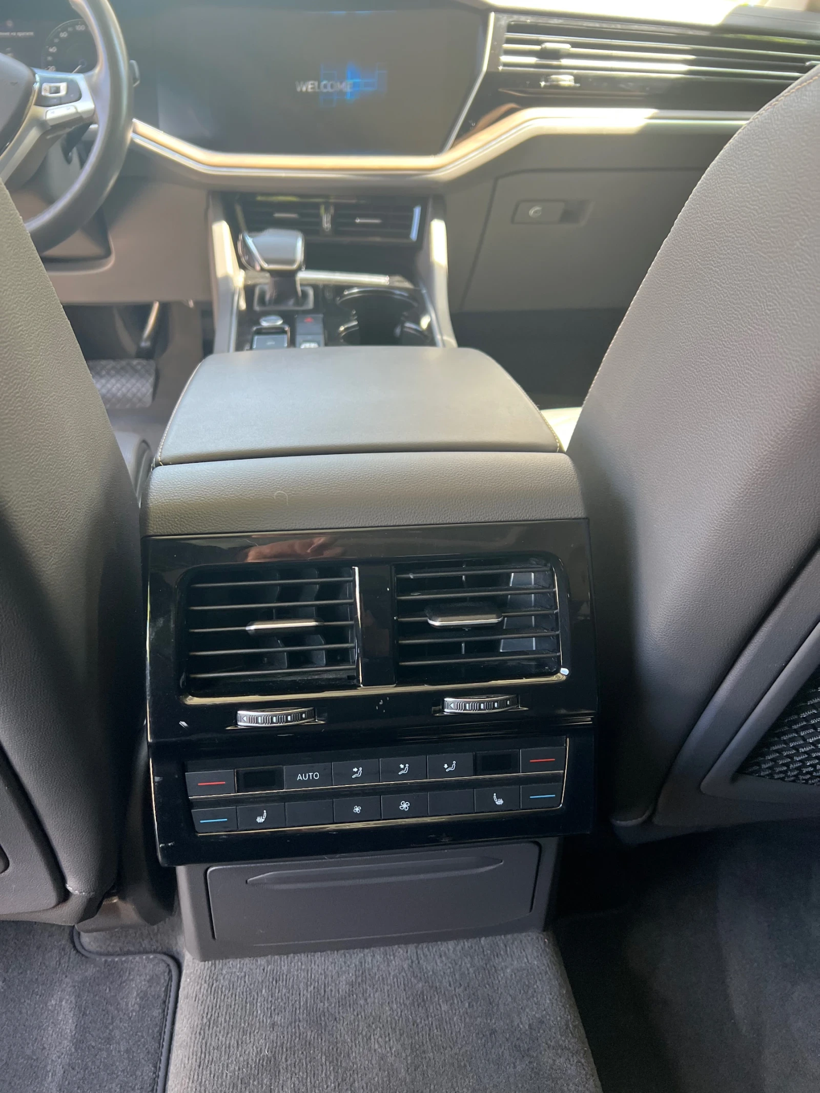 VW Touareg VW Toureg 3.0TDI IQ.light.HD.Matrix-LaneAssist-Cam - изображение 8
