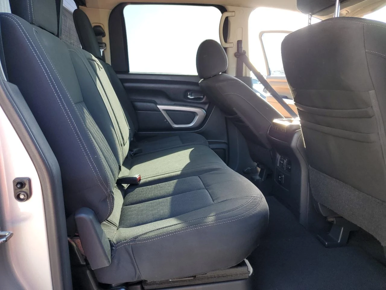 Nissan Titan crew cab TITAN* XD* SL* ПЕРФЕКТЕН* РЕАЛНИ КМ - изображение 9