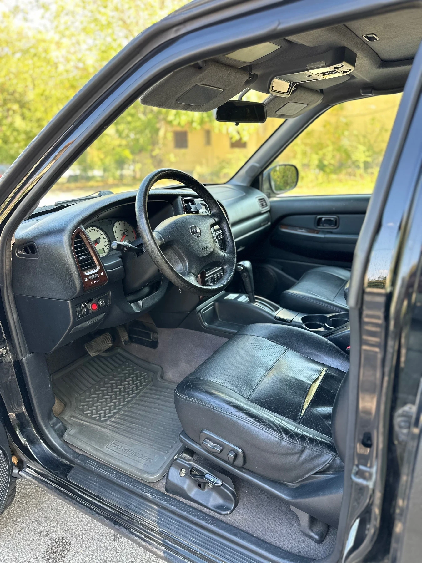 Nissan Pathfinder  - изображение 5