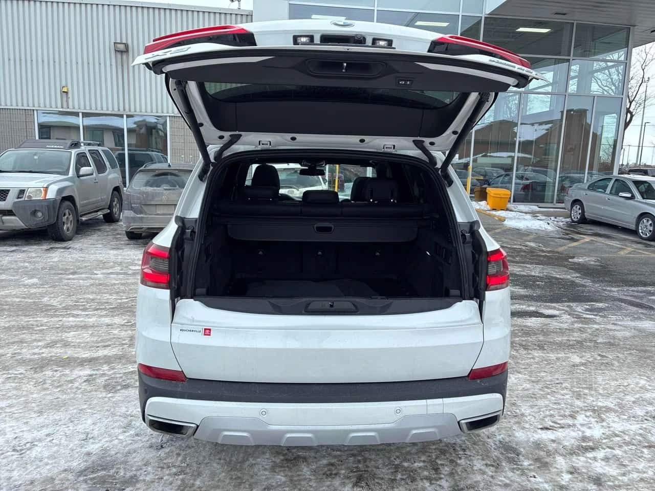 BMW X5 xDrive40i X Line| PANO | HUD | SOFT CLOSE | CARFAX | Mobile.bg � ����������� 14