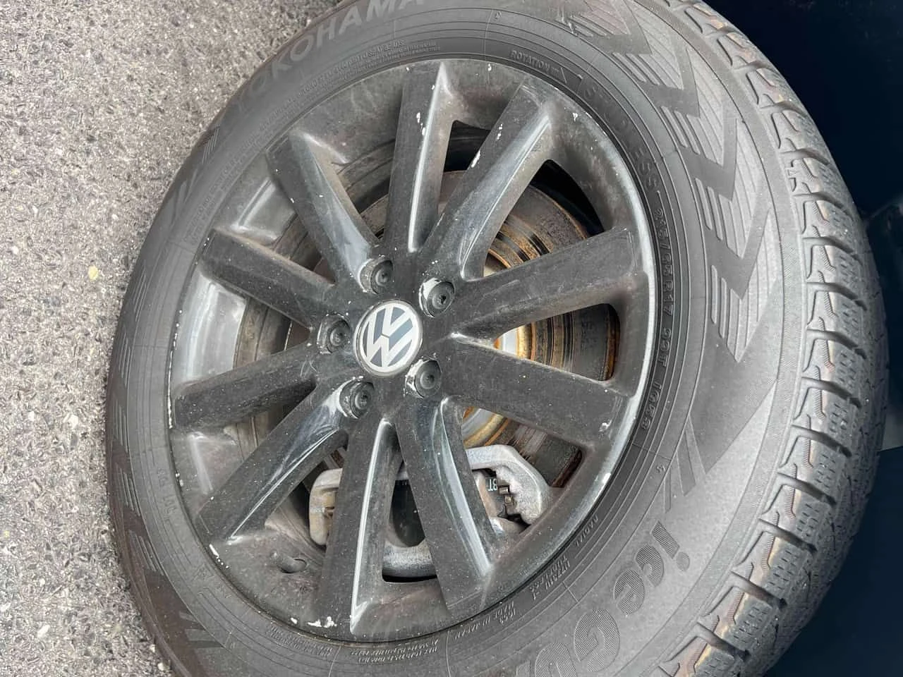 VW Tiguan * Highline R Line* АВТОКРЕДИТ БЕЗ ПЪРВОНАЧАЛНА* , снимка 7 - Автомобили и джипове - 54921747