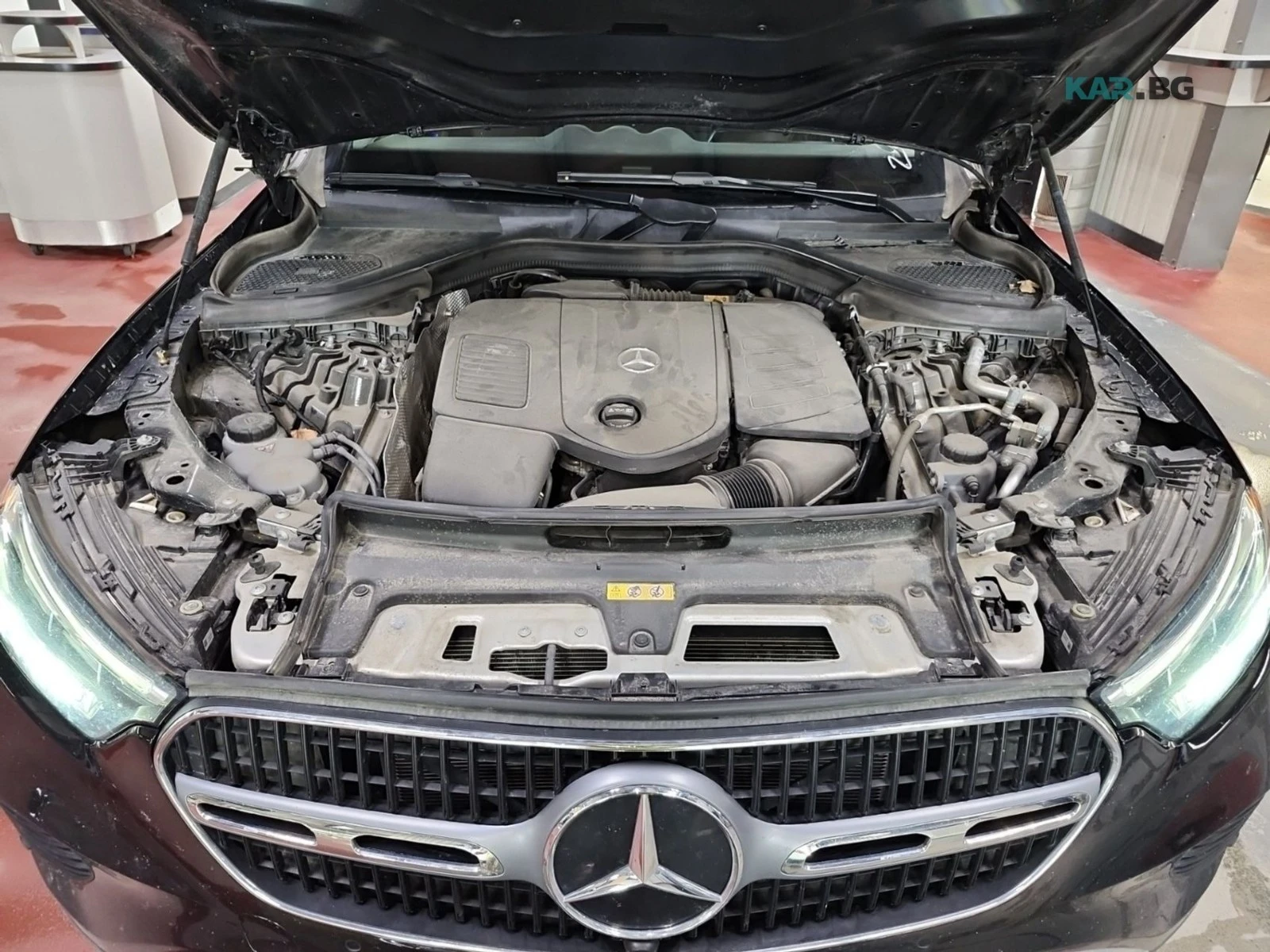 Mercedes-Benz GLC 300 4MATIC Автокредит Цена до България, снимка 15 - Автомобили и джипове - 54998012