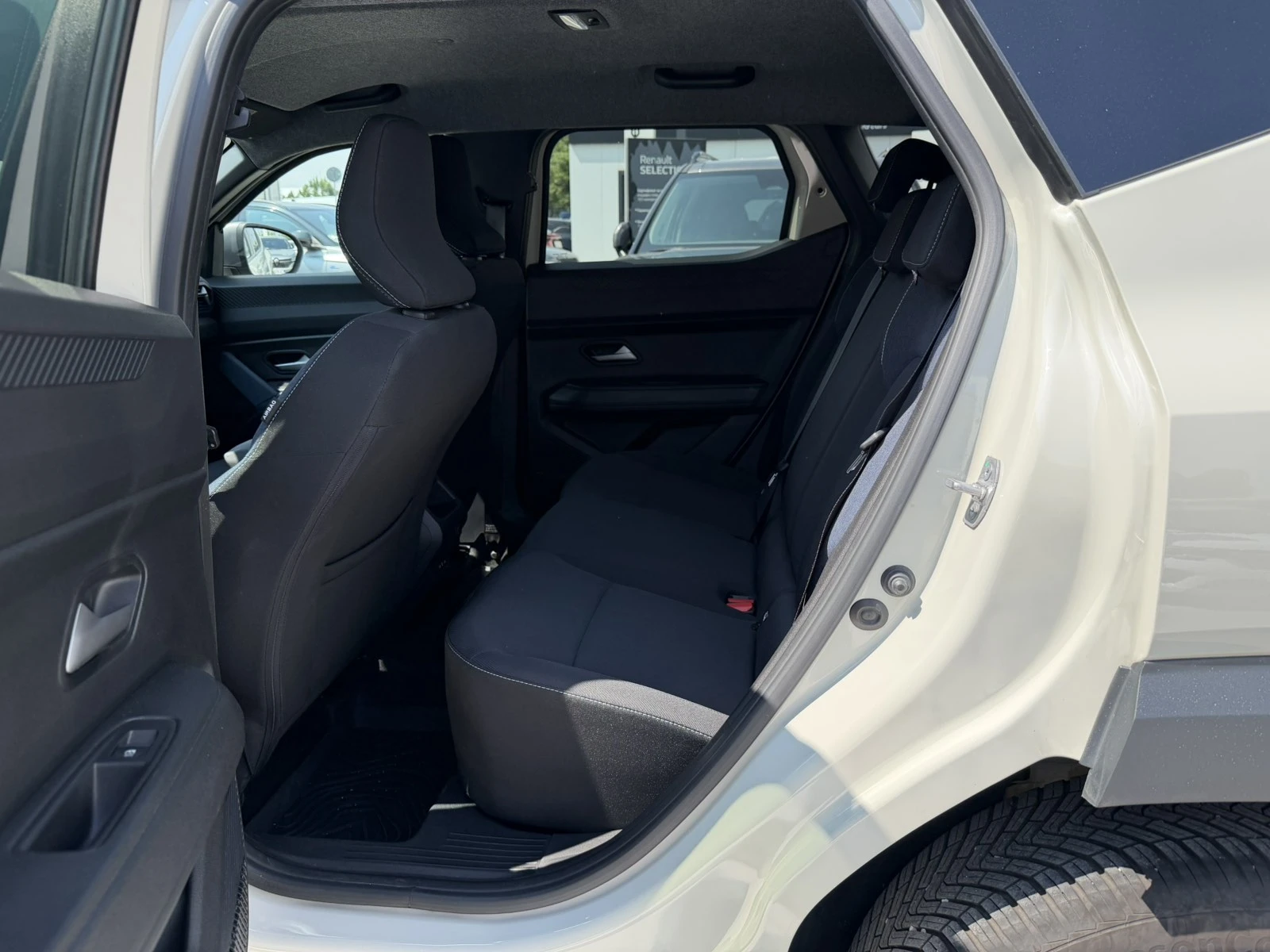 Dacia Duster 1.2TCe/130k.c./4x4 | Mobile.bg � ����������� 10