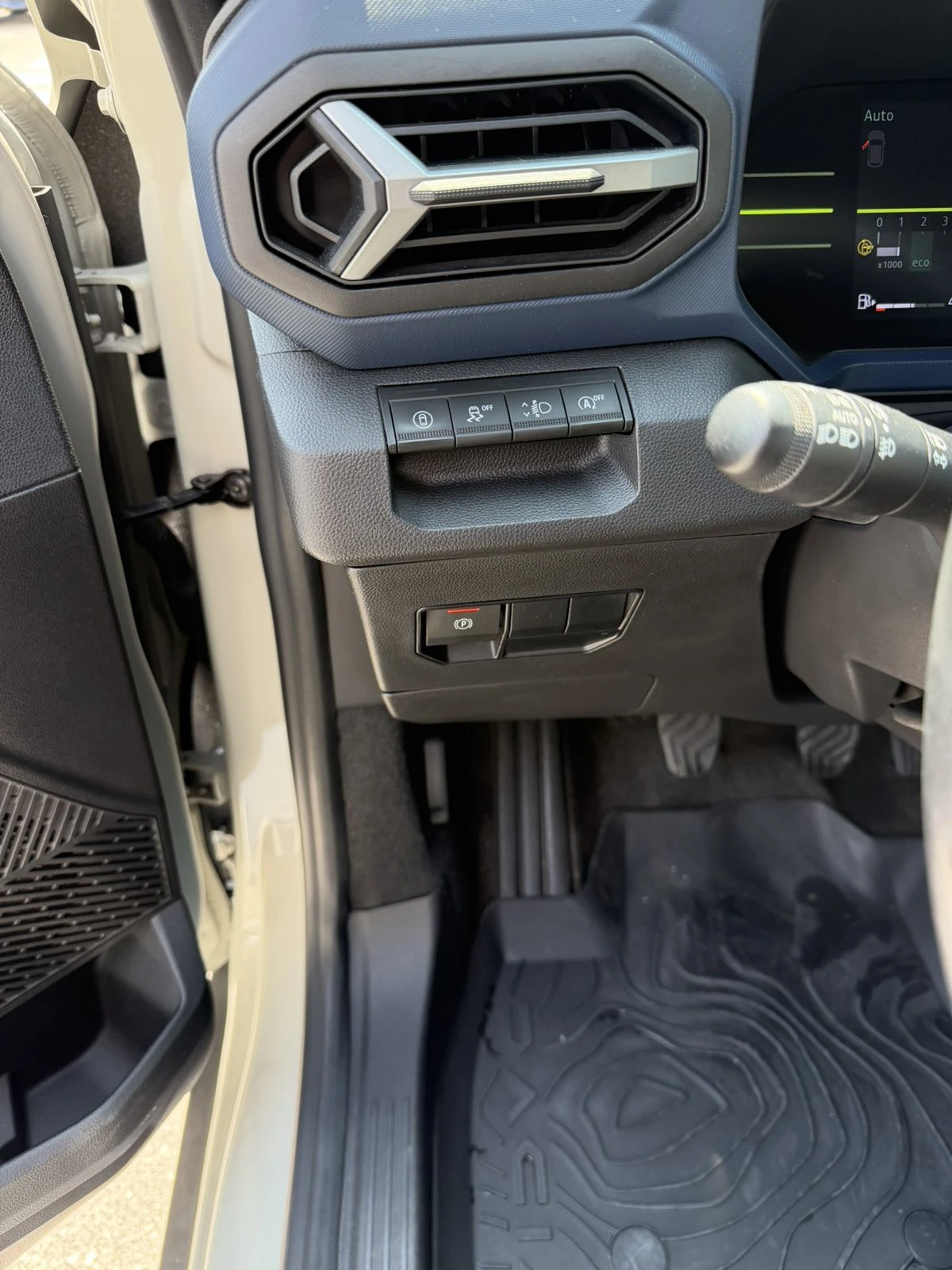 Dacia Duster 1.2TCe/130k.c./4x4 | Mobile.bg � ����������� 15