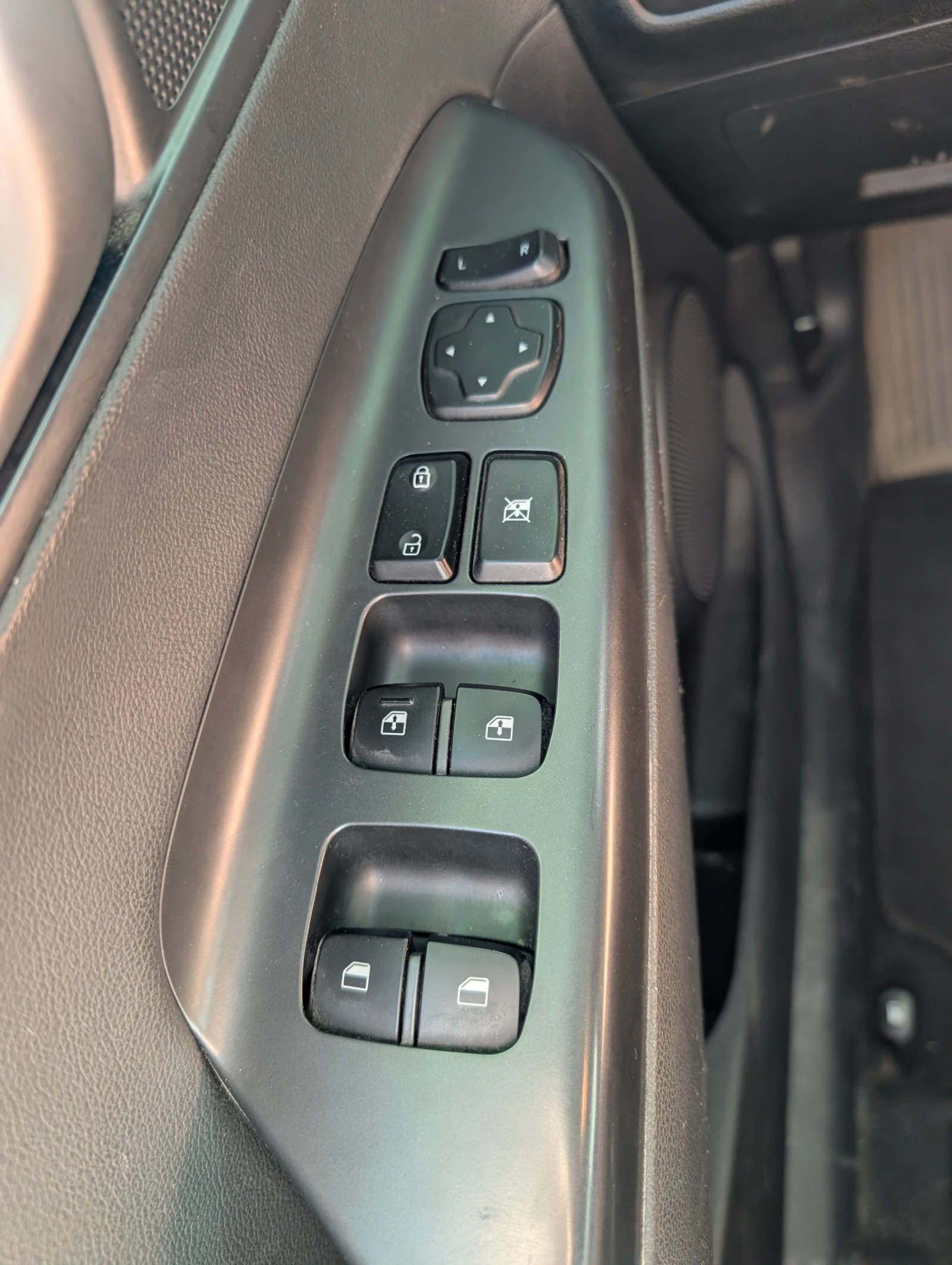 Hyundai Kona Ultimate AWD 177к.с. автоматик, снимка 10 - Автомобили и джипове - 55420529