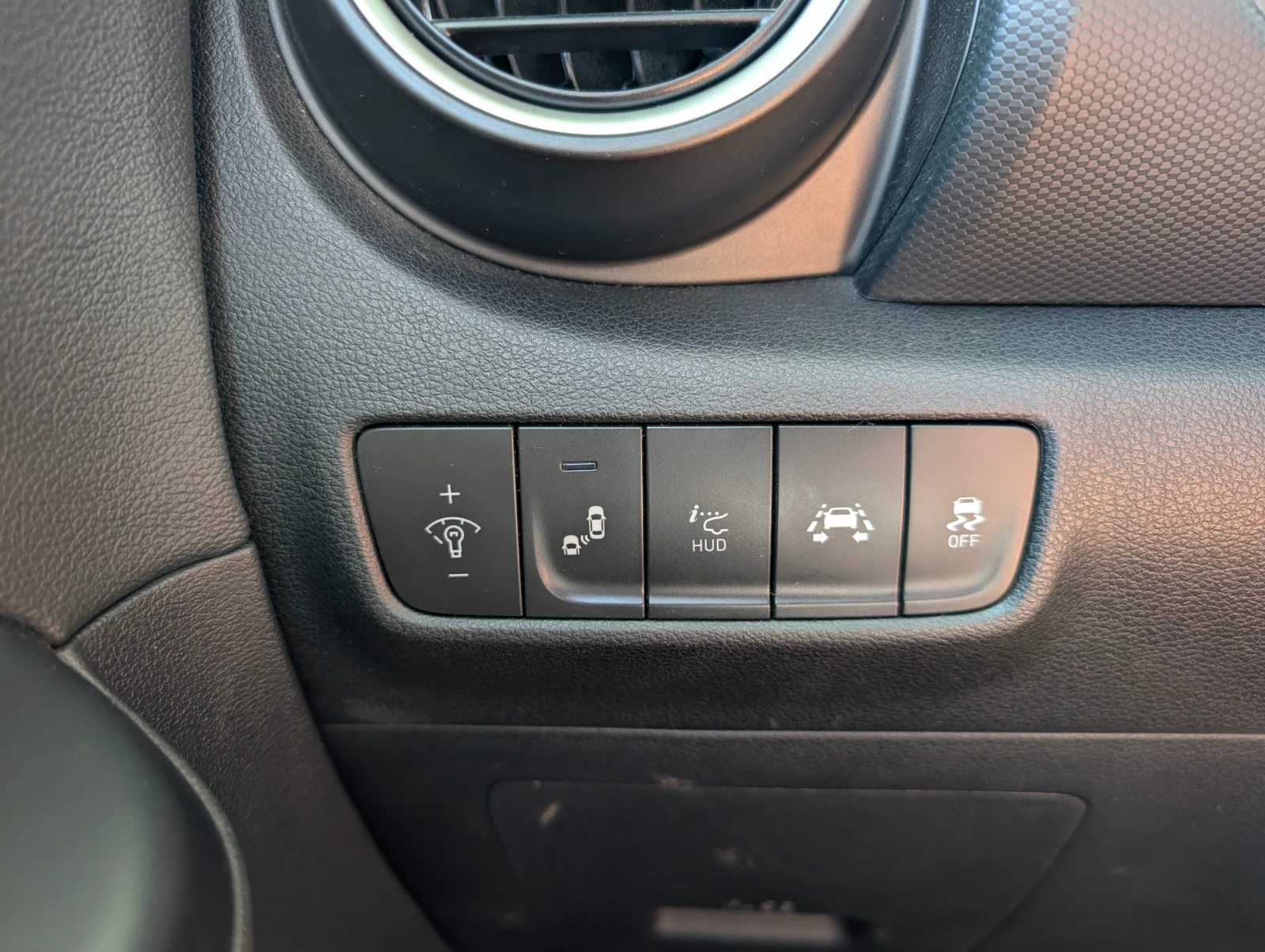Hyundai Kona Ultimate AWD 177к.с. автоматик, снимка 9 - Автомобили и джипове - 55420529