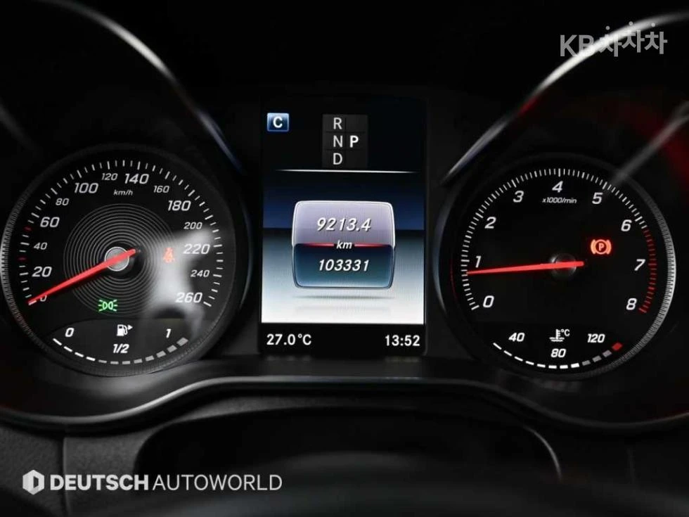Mercedes-Benz GLC 300 4MATIC AMG LINE HEAD UP PANORAMA CAMERA BURMESTER, снимка 7 - Автомобили и джипове - 55455557
