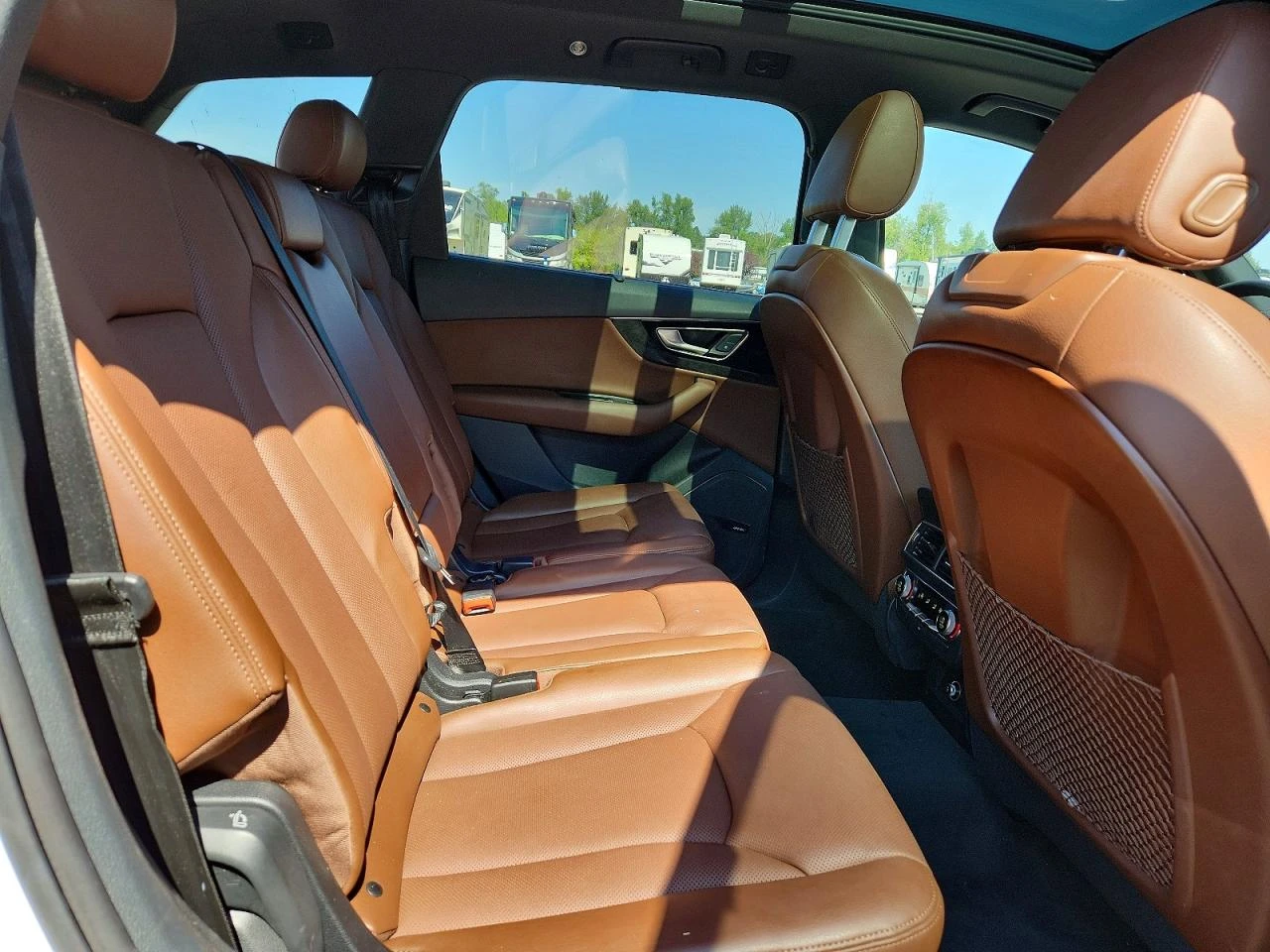 Audi Q7 3.0l Premium Plus, снимка 10 - Автомобили и джипове - 55812613