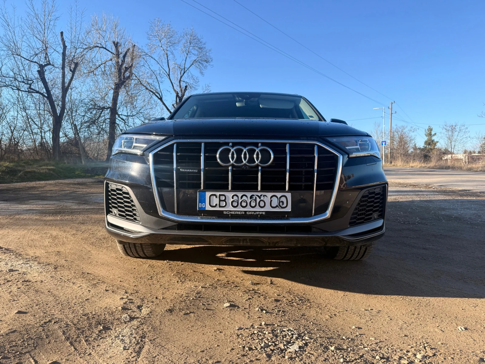Audi Q7 55TFSI e, plug in Hybrid 40kм на mok, от Германия., снимка 3 - Автомобили и джипове - 55881027