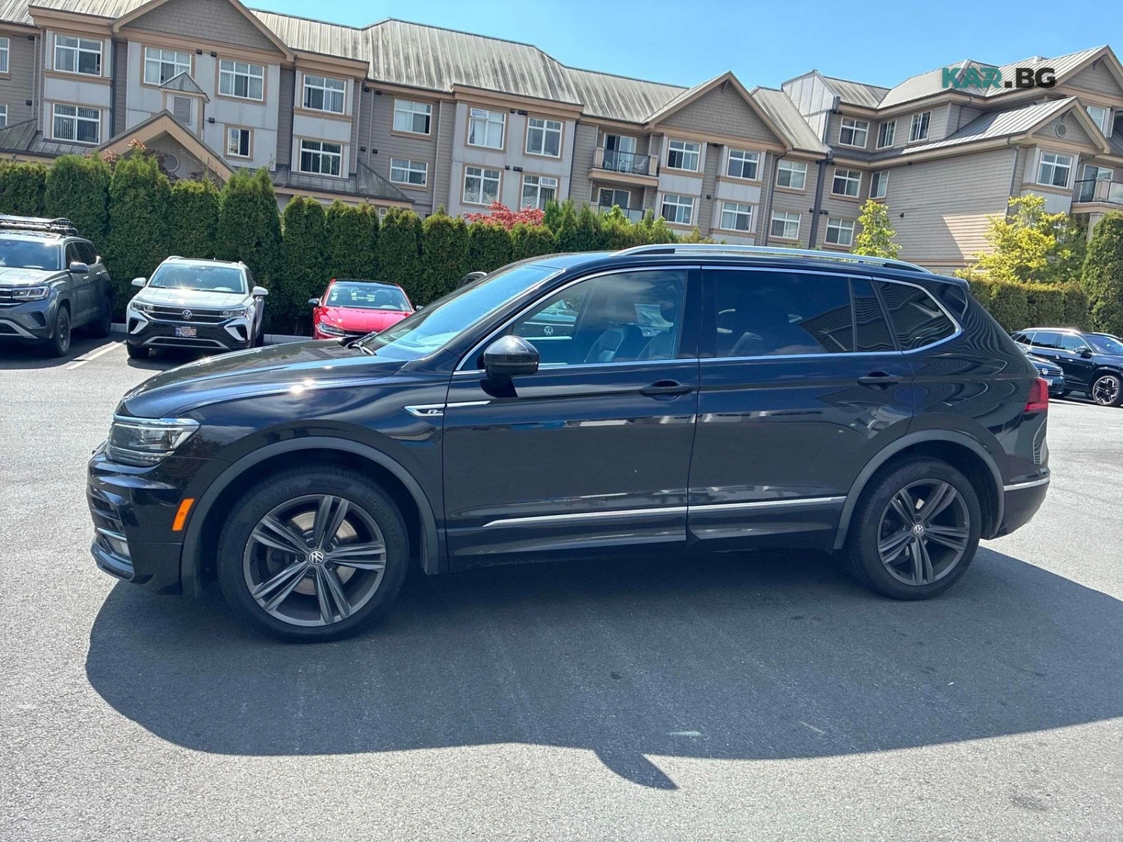 VW Tiguan HIGHLINE ЦЕНА ДО БЪЛГАРИЯ РЕГИСТРАЦИЯ & АВТОКРЕДИТ, снимка 3 - Автомобили и джипове - 56047032