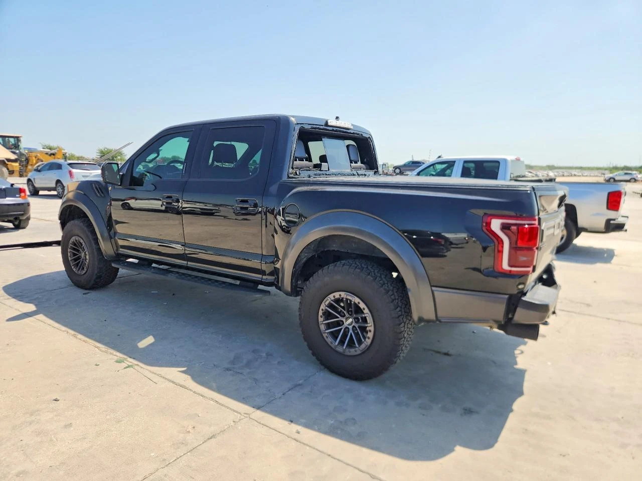 Ford F150 RAPTOR* AWD* 3.5* ПОДГРЕВ* ОБДУХВАНЕ* ПАНОРАМА* , снимка 2 - Автомобили и джипове - 56082310