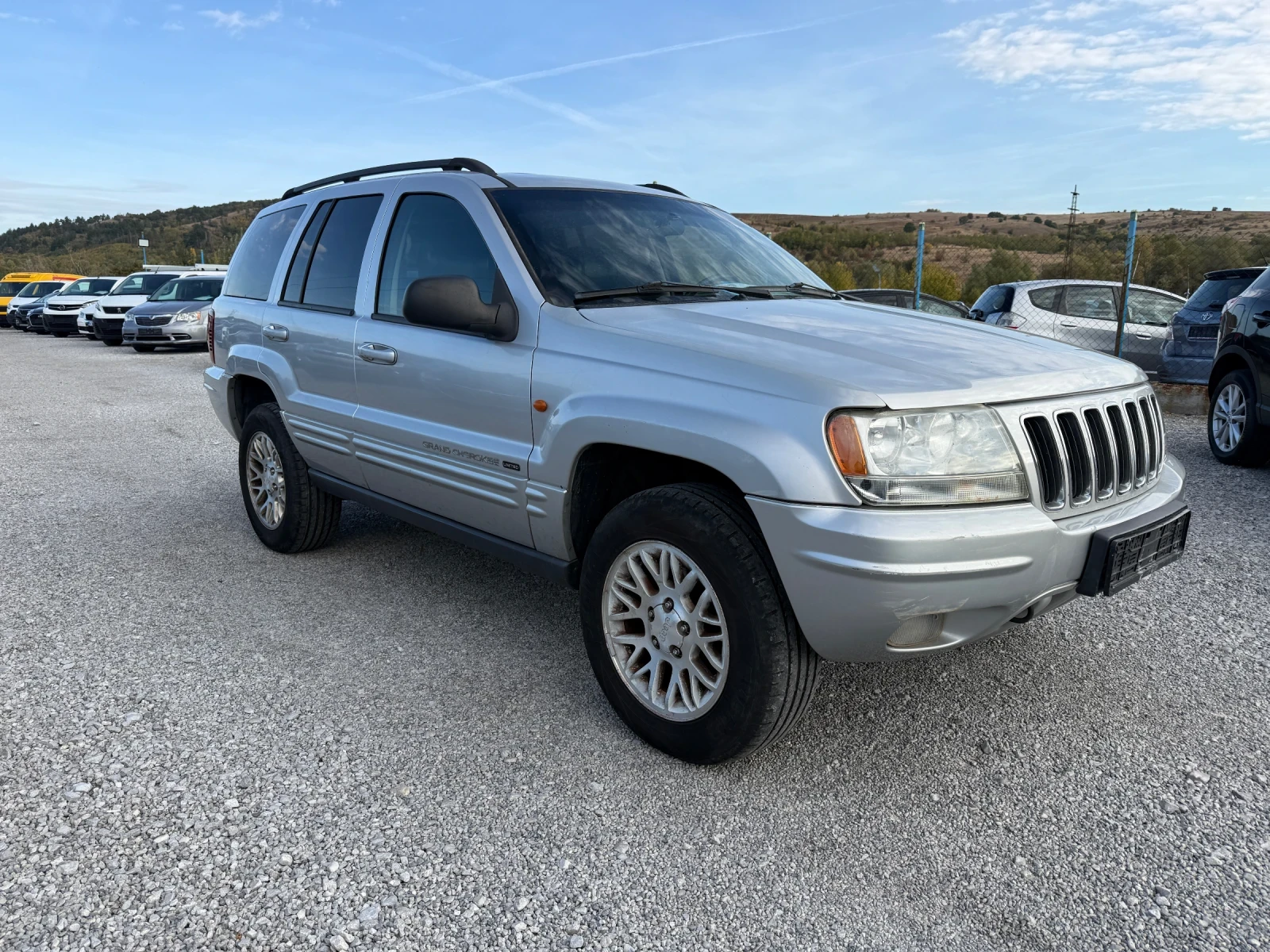 Jeep Grand cherokee 2.7, снимка 2 - Автомобили и джипове - 56712739