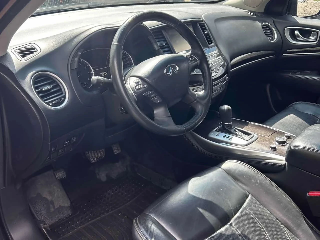 Audi Q3, снимка 5 - Автомобили и джипове - 56724940