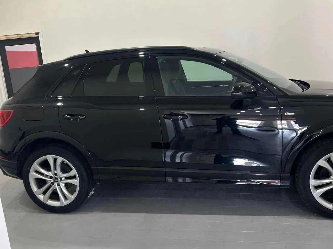 Audi Q3, снимка 3 - Автомобили и джипове - 56724940