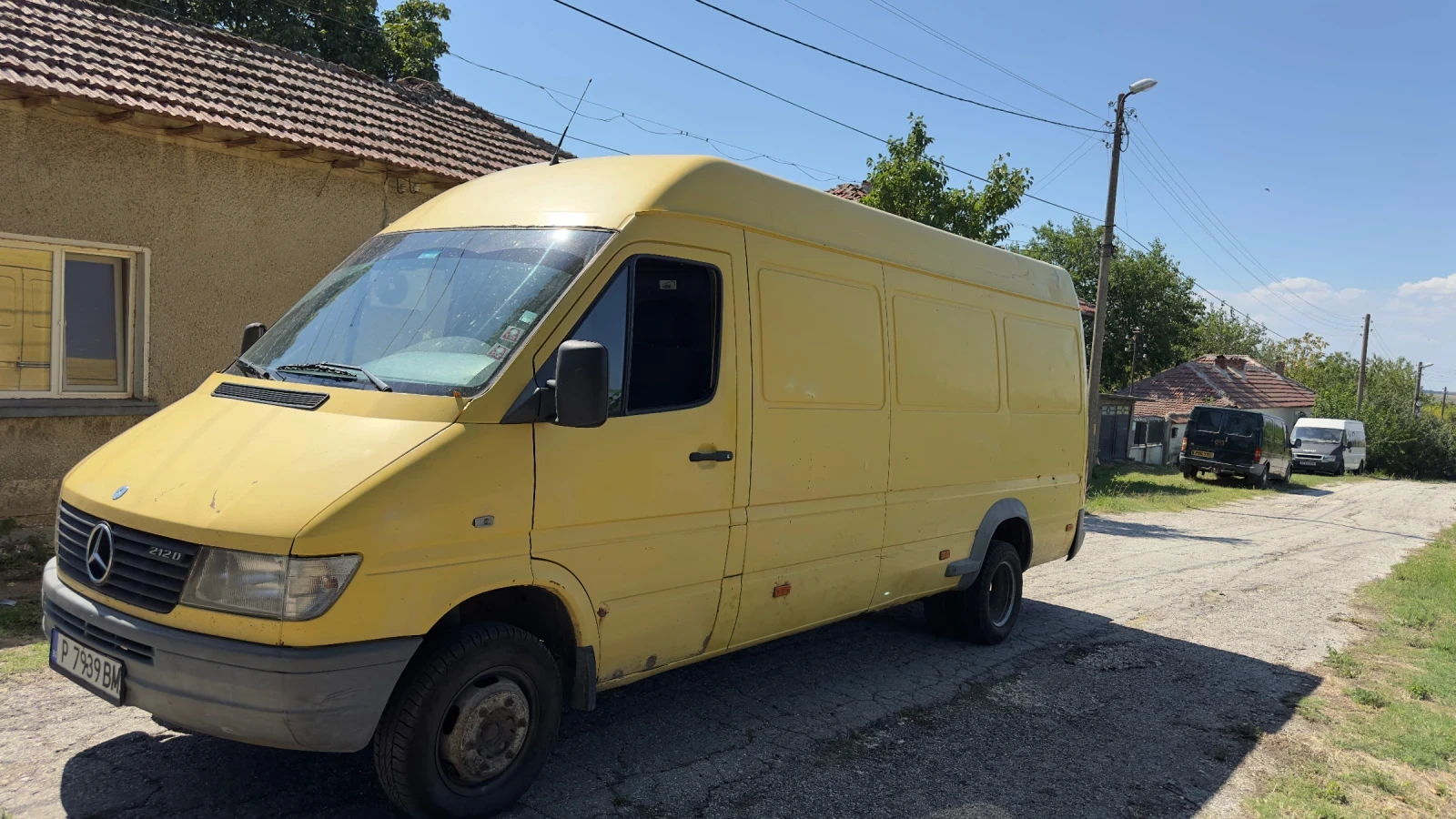 Mercedes-Benz Sprinter 412 - изображение 2