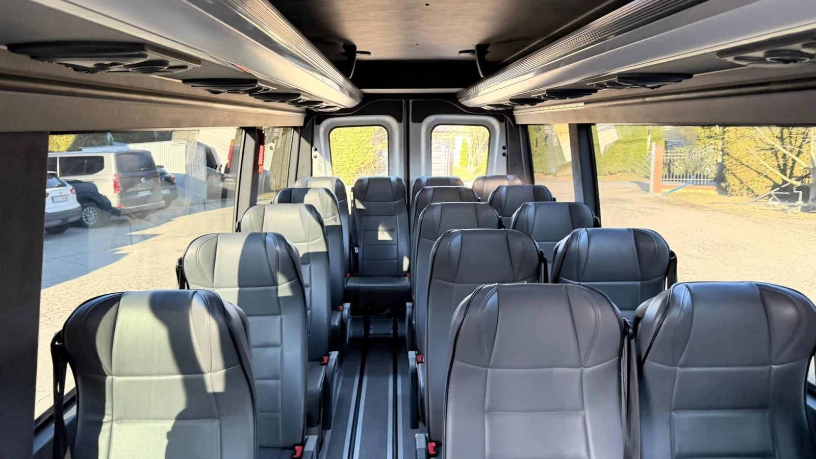 Iveco Daily 21 места, снимка 6 - Бусове и автобуси - 53832662