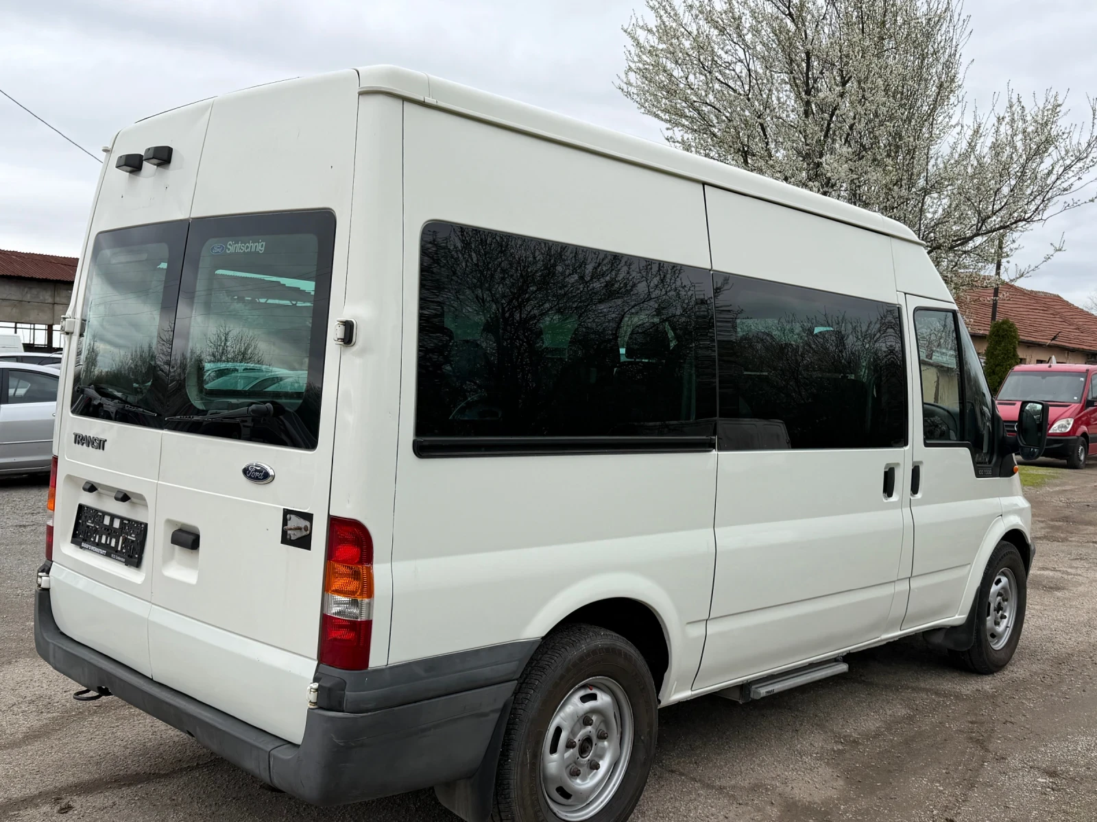 Ford Transit 2.0TD 8+ 1, снимка 4 - Бусове и автобуси - 54108932