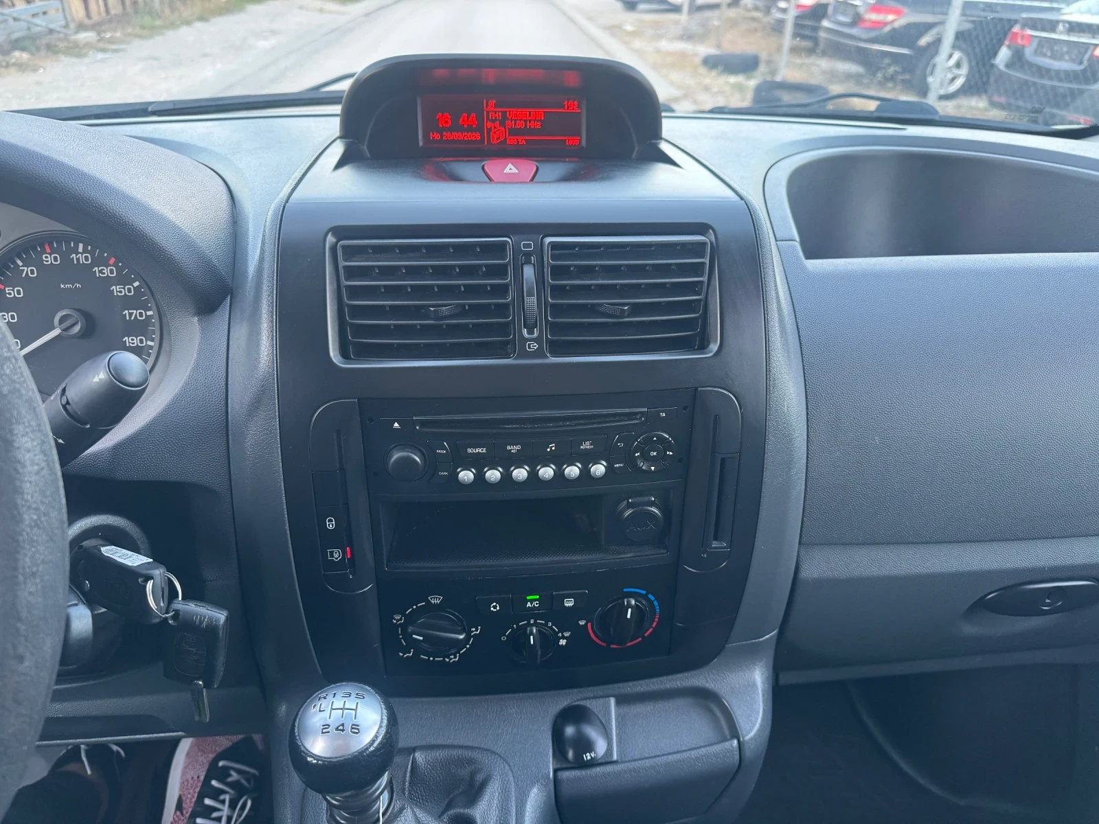 Peugeot Expert 2.0d Fase 6�� 120��. Euro5 | Mobile.bg � ����������� 17