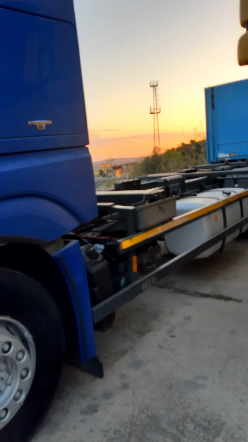 Mercedes-Benz Actros БДФ, снимка 2 - Камиони - 53362785