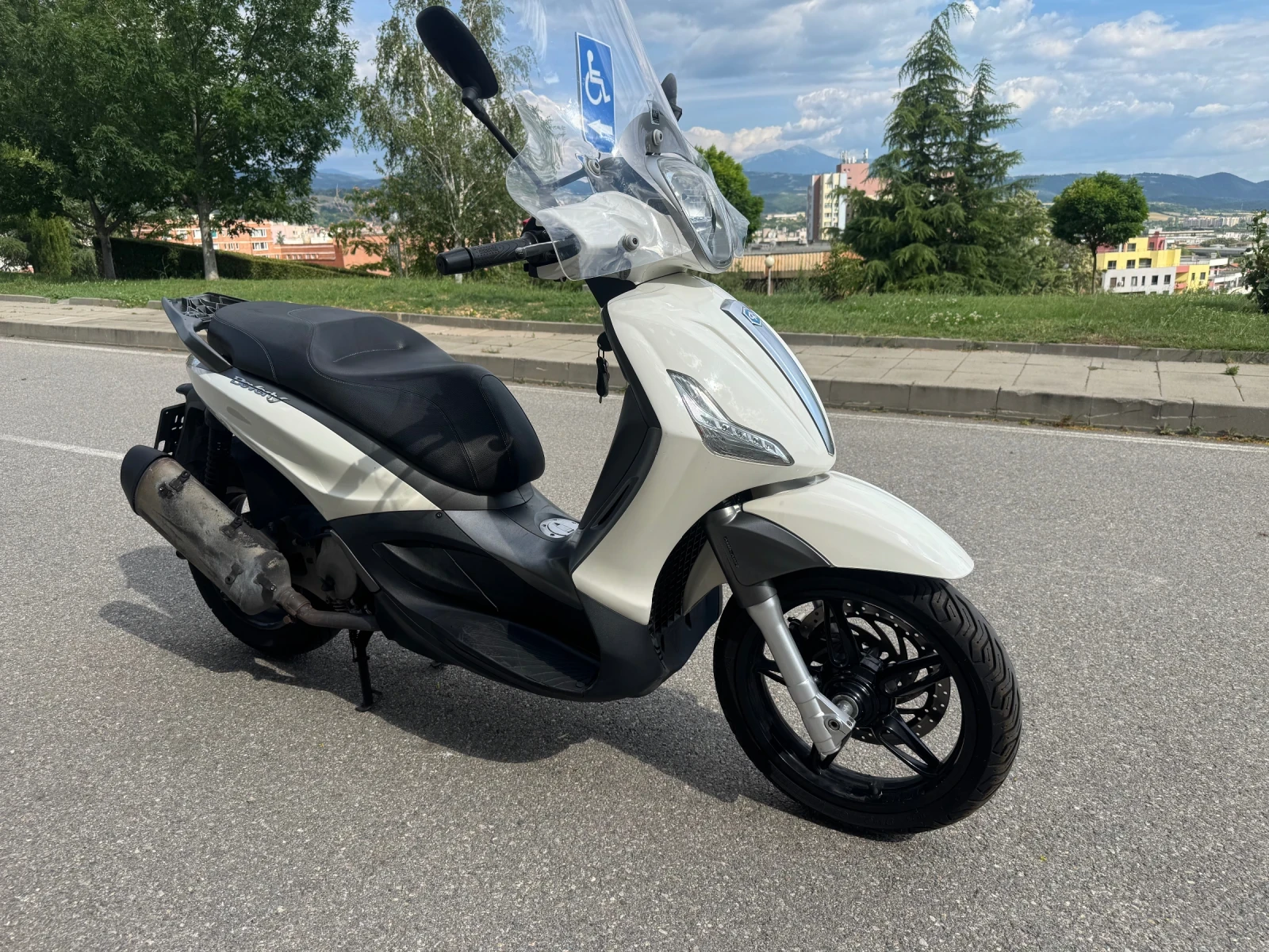 Piaggio Beverly 350cc, снимка 3 - Мотоциклети и мототехника - 54894715