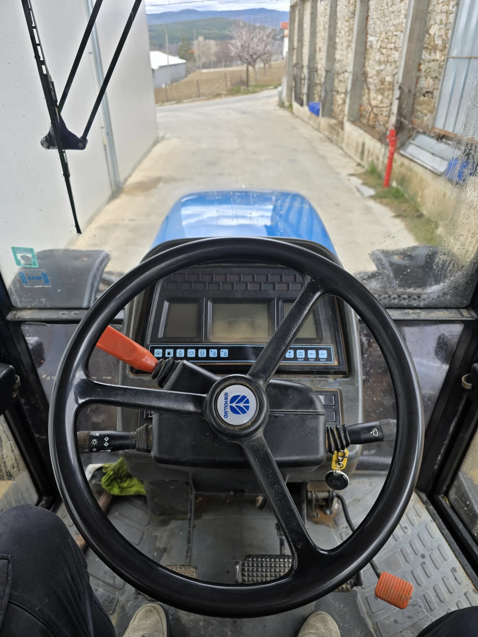 Трактор New Holland 8360, снимка 17 - Селскостопанска техника - 53933134