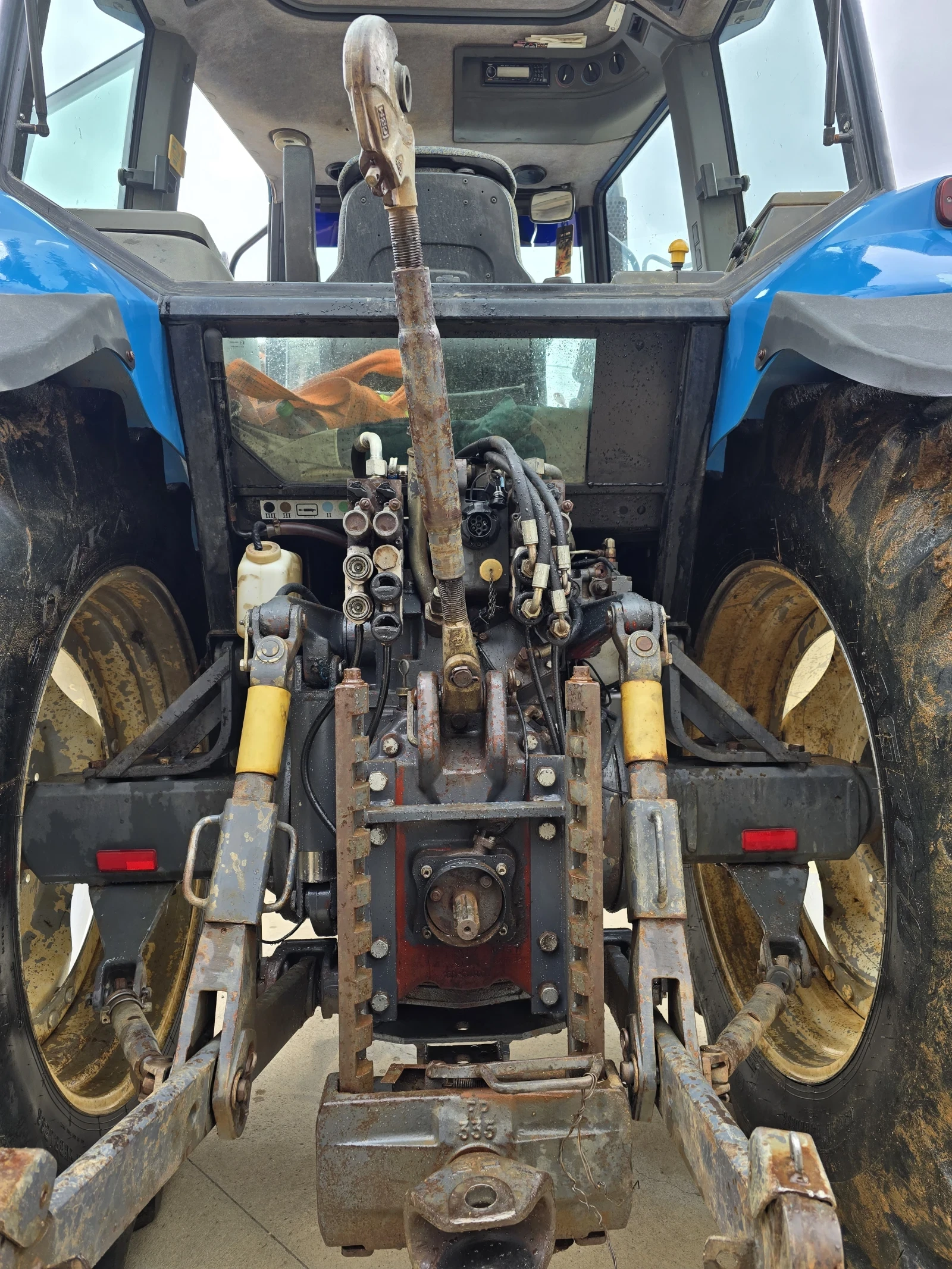 Трактор New Holland 8360, снимка 5 - Селскостопанска техника - 53933134